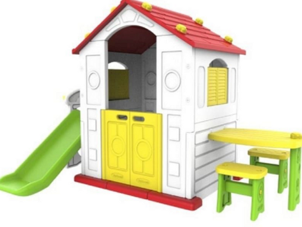 playhouse, kids playhouse, plastic playhouse, indoor playhouse, outdoor playhouse, بيت ألعاب, بيت لعب للأطفال, بيت بلاستيكي للأطفال, بيت ألعاب داخلي, بيت ألعاب خارجي